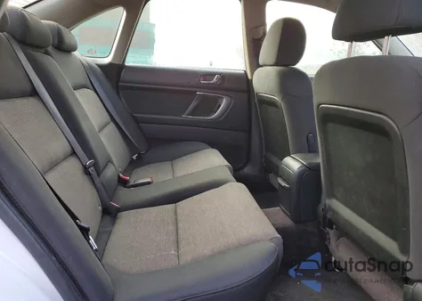 2005 Subaru Legacy 2.5I z USA, uszkodzony, nr VIN 4S3BL616157227492